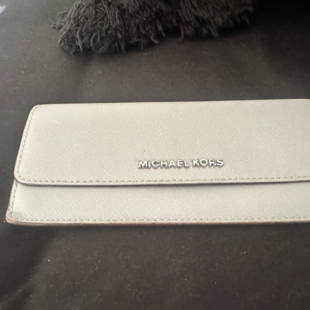 Michael Kors Light grey/blue wallet